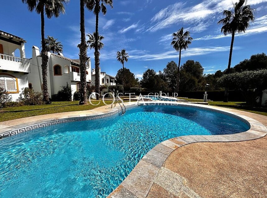 Wiederverkauf - Villa -
Orihuela - Villamartin