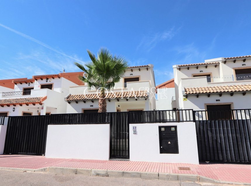Wiederverkauf - Villa -
Orihuela - Villamartin