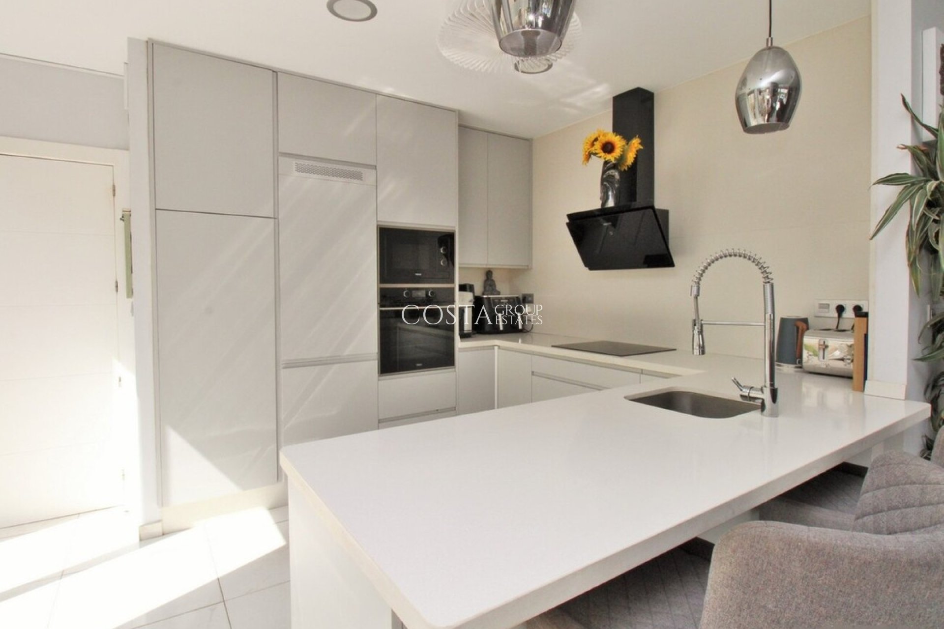 Wiederverkauf - Villa -
Orihuela - Villamartin