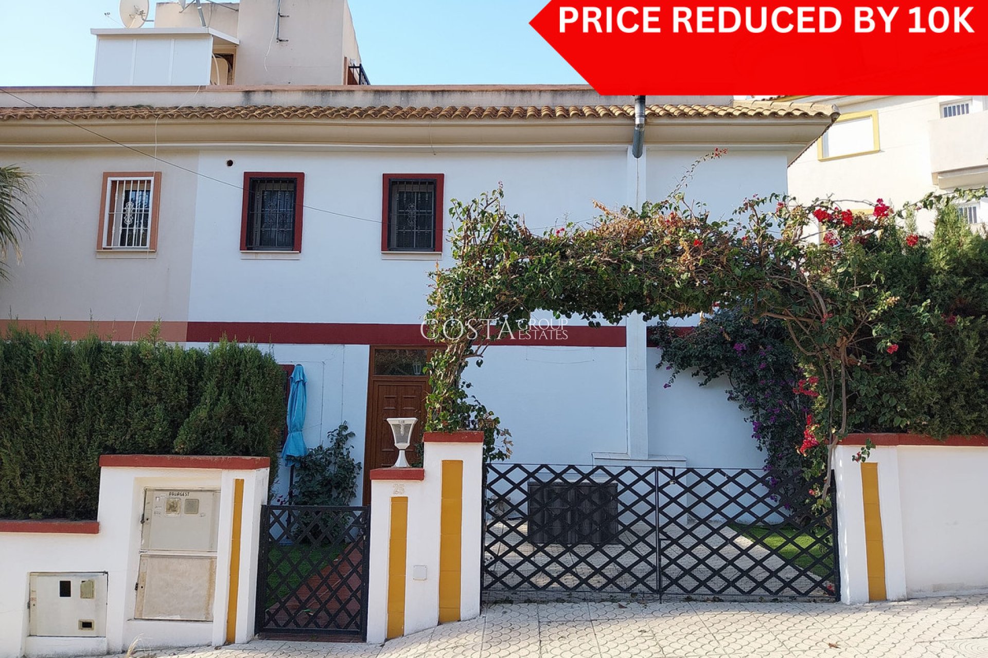 Wiederverkauf - Villa -
Orihuela - Villamartin