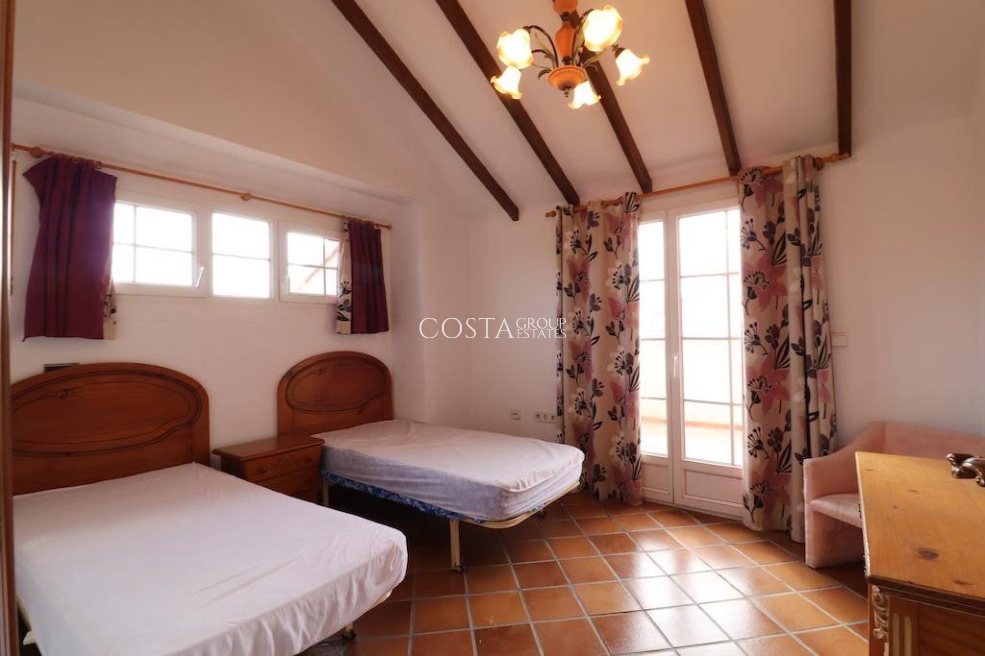 Wiederverkauf - Villa -
Pilar de la Horadada - Pilar de la Horadada Centro