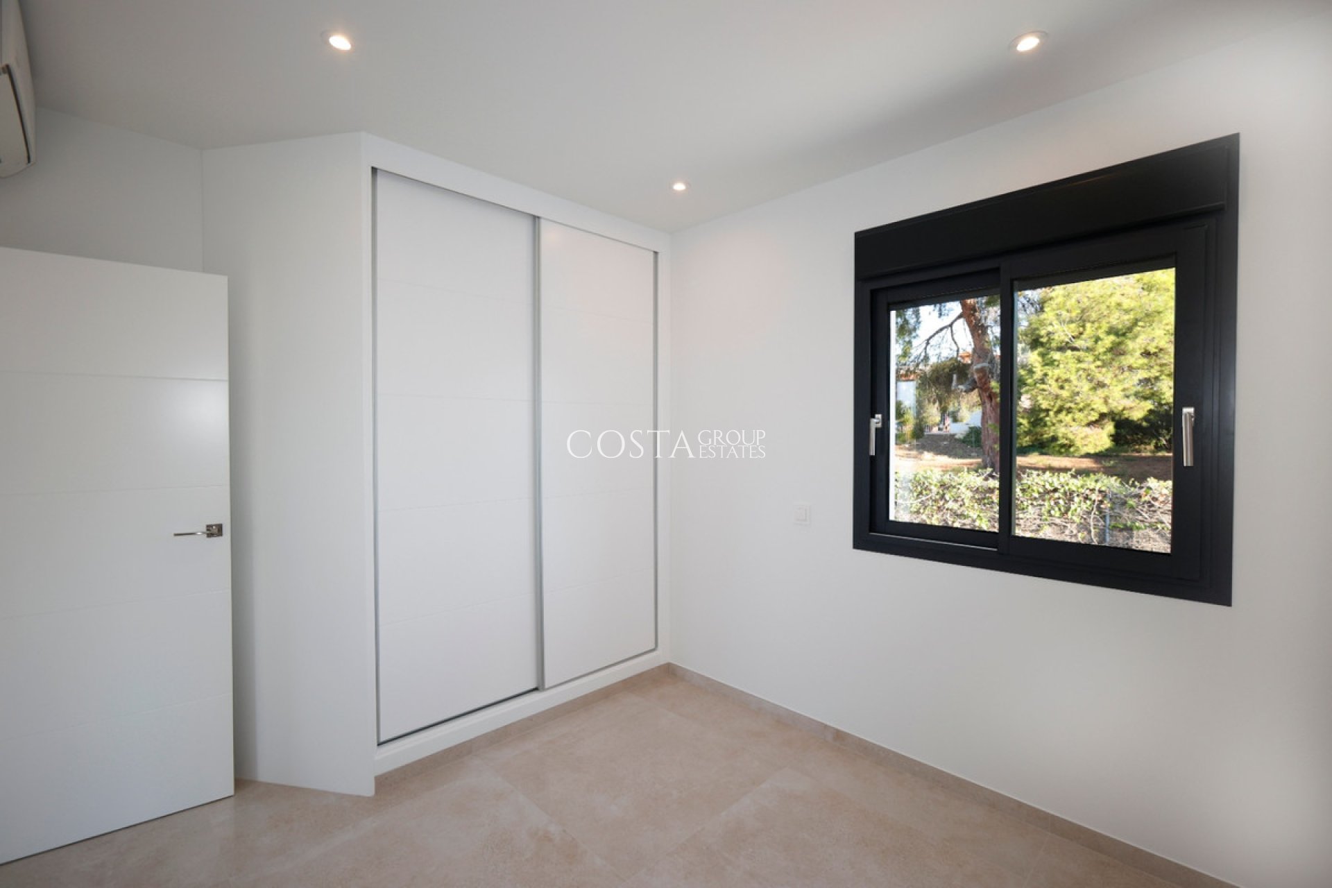 Wiederverkauf - Villa -
Pinoso - Los Pinos