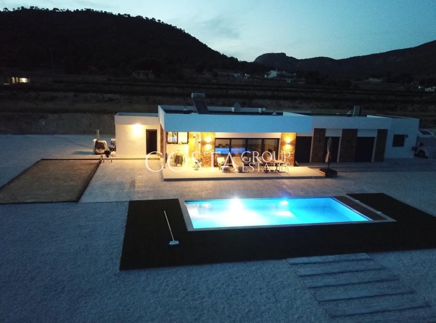 Wiederverkauf - Villa -
Pinoso - Pinoso Centro