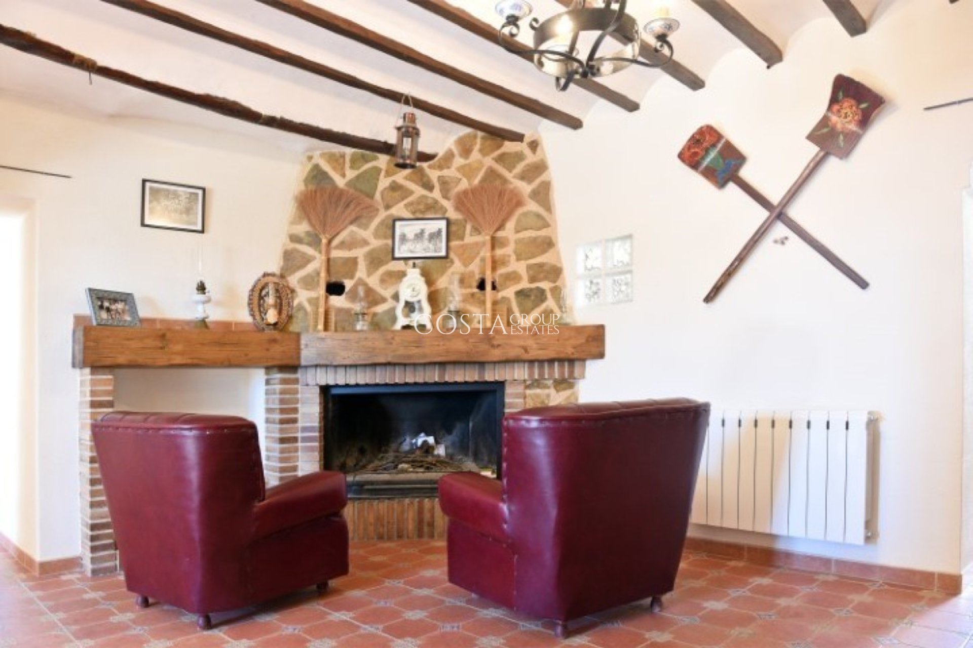 Wiederverkauf - Villa -
Pinoso - Pinoso Centro