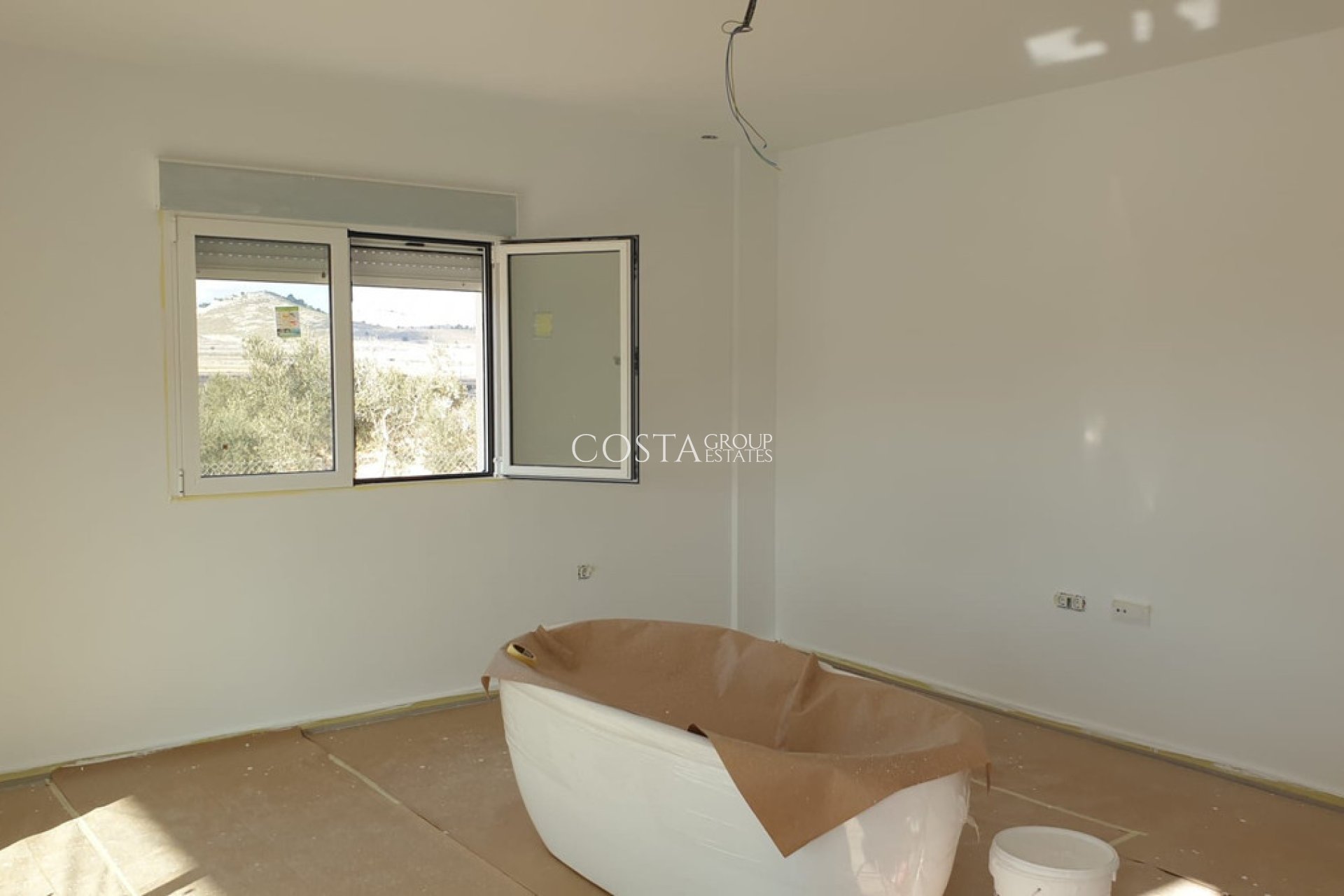 Wiederverkauf - Villa -
Pinoso - Pinoso Centro