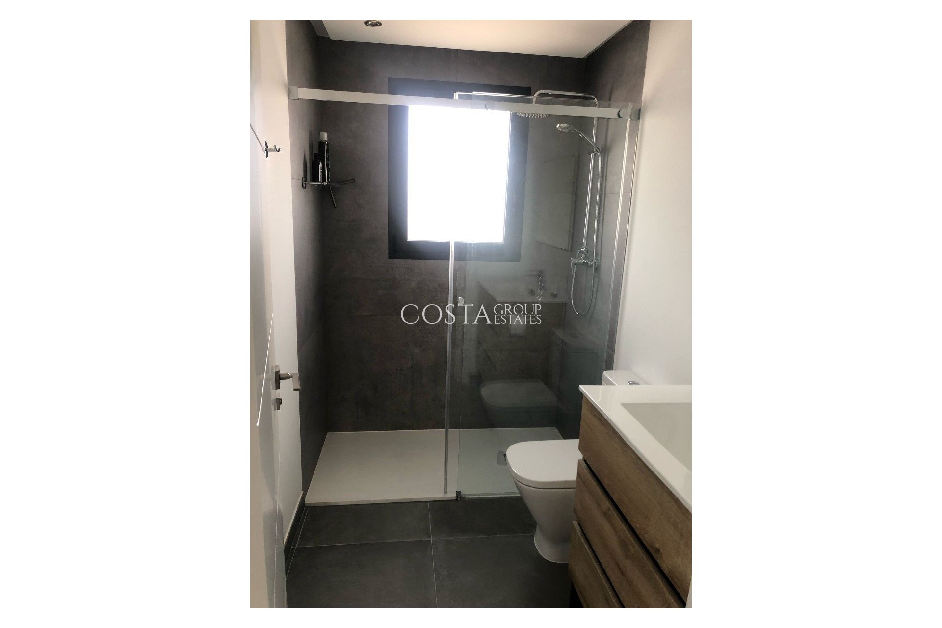 Wiederverkauf - Villa -
Pinoso - Pinoso Centro