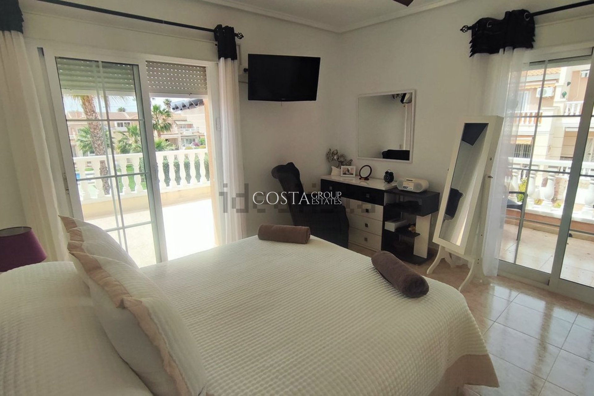 Wiederverkauf - Villa -
Rojales - Ciudad Quesada