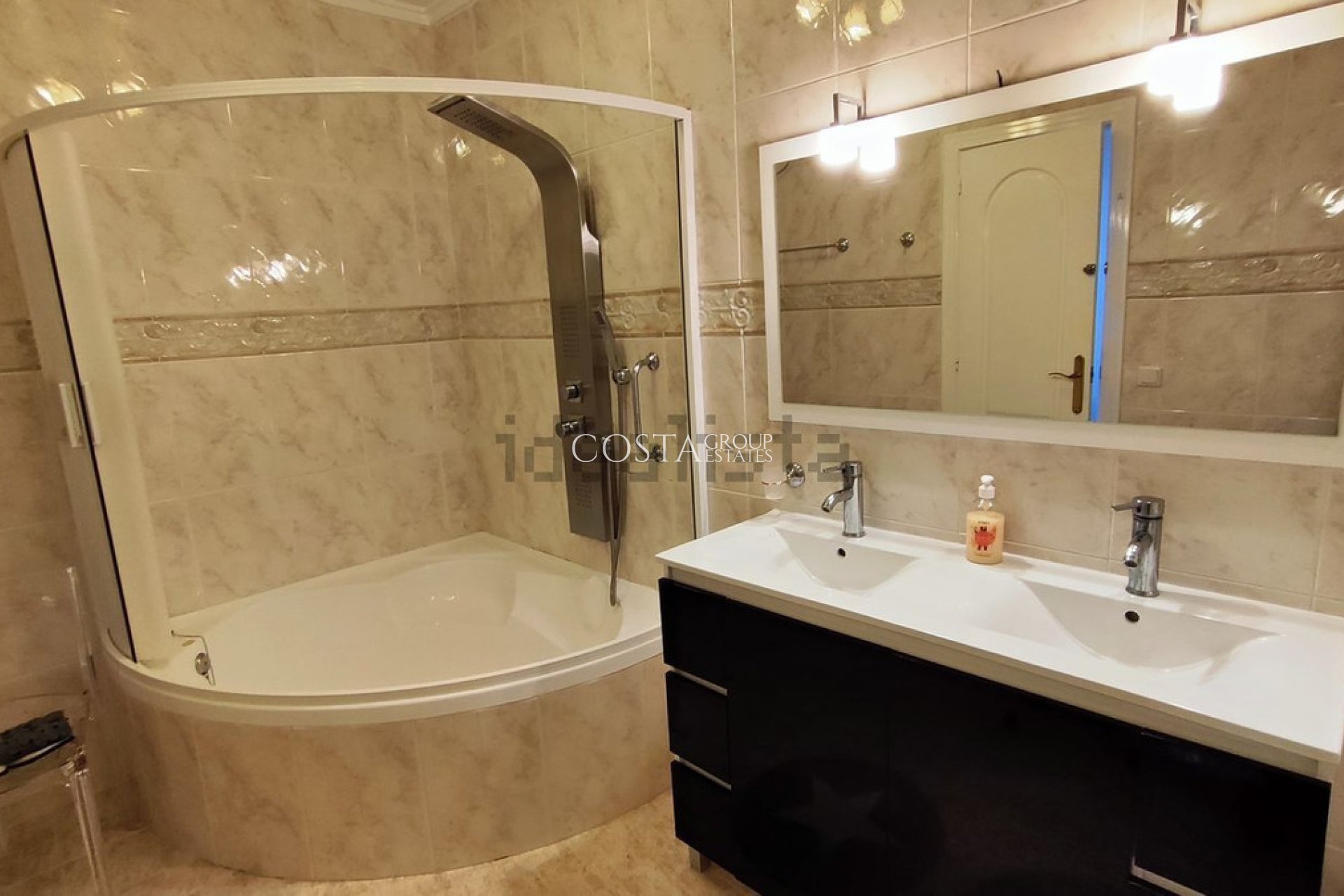 Wiederverkauf - Villa -
Rojales - Ciudad Quesada
