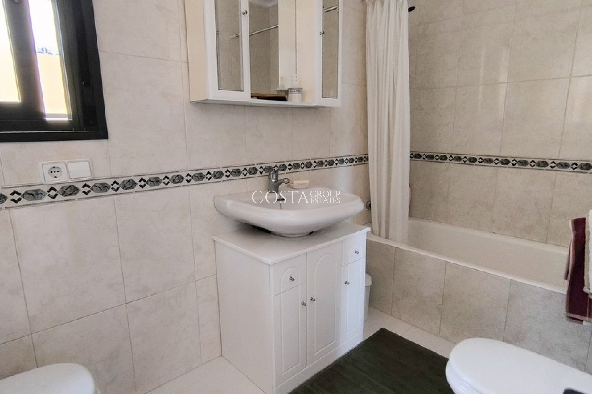 Wiederverkauf - Villa -
Rojales - Ciudad Quesada