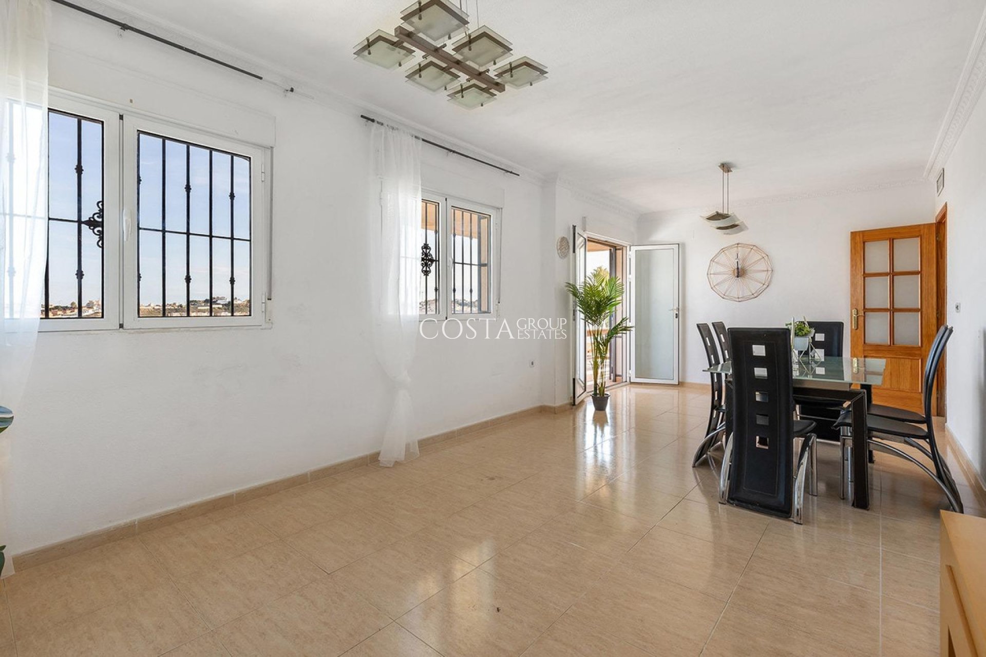 Wiederverkauf - Villa -
Rojales - Rojales Centro