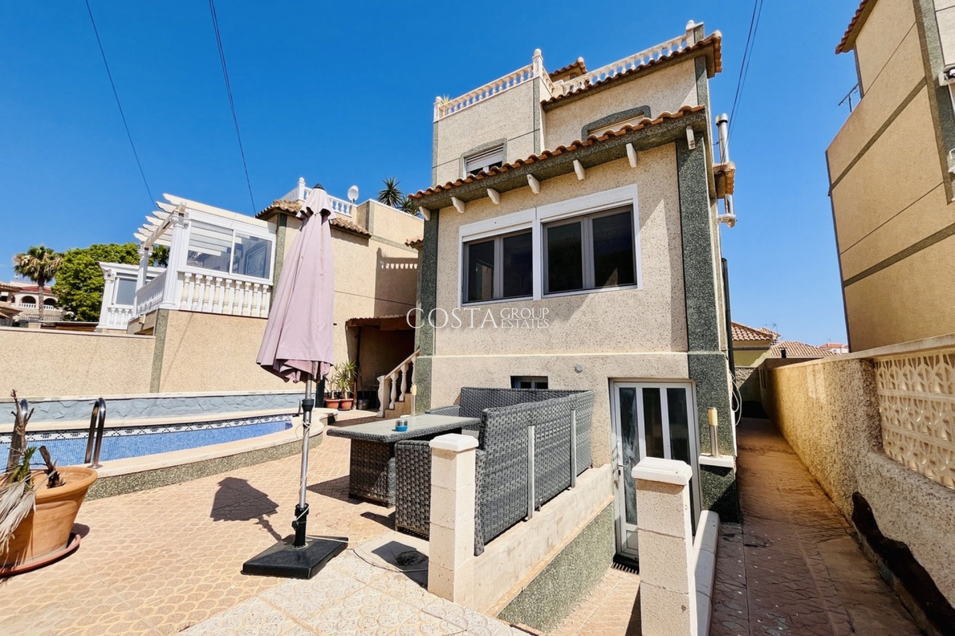 Wiederverkauf - Villa -
San Miguel de Salinas - San Miguel de Salinas Centro