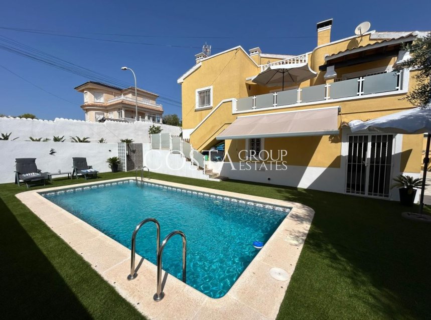 Wiederverkauf - Villa -
San Miguel de Salinas - San Miguel de Salinas Centro