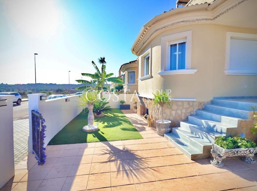 Wiederverkauf - Villa -
San Miguel de Salinas - San Miguel de Salinas Centro