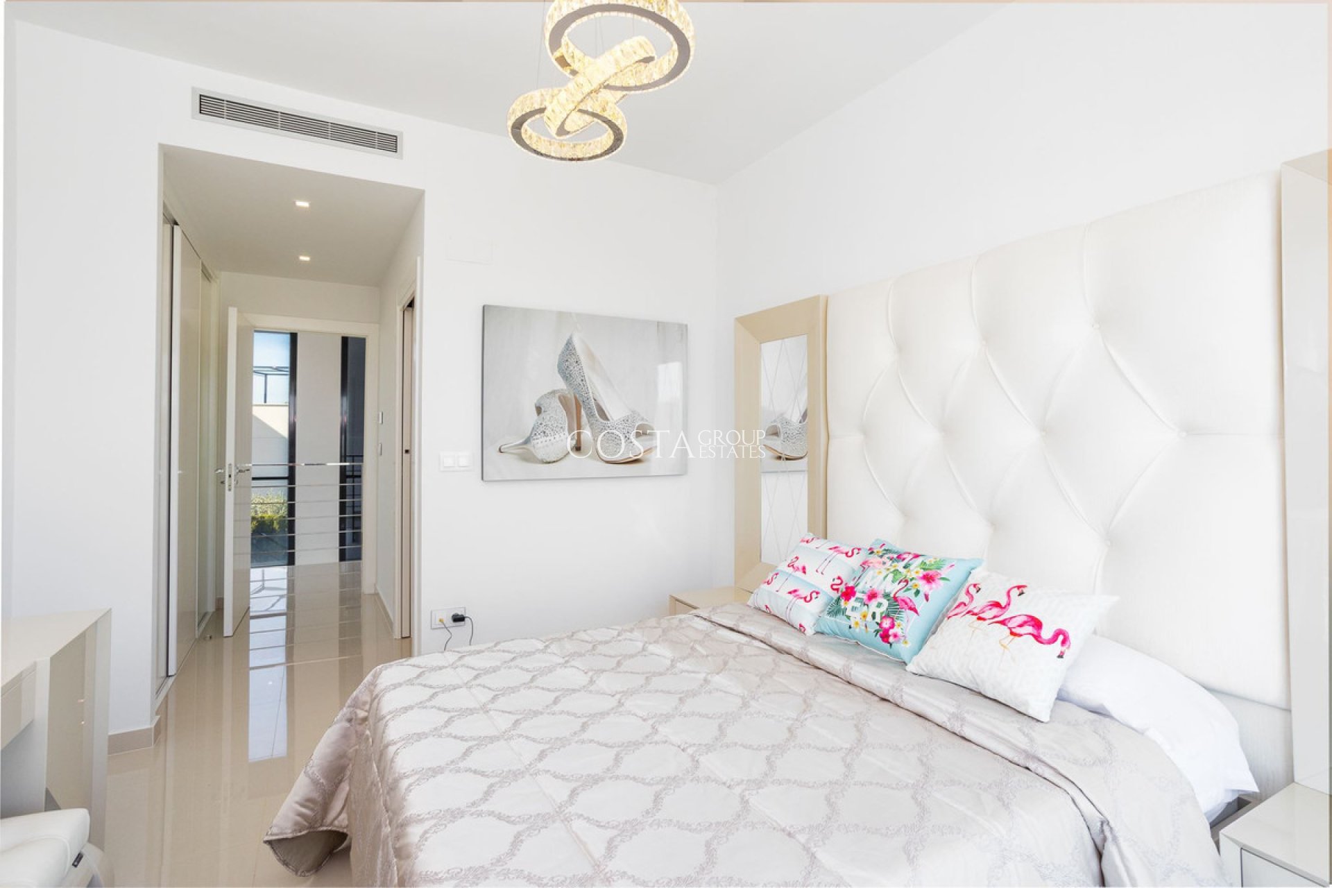 Wiederverkauf - Villa -
San Miguel de Salinas - San Miguel de Salinas Centro