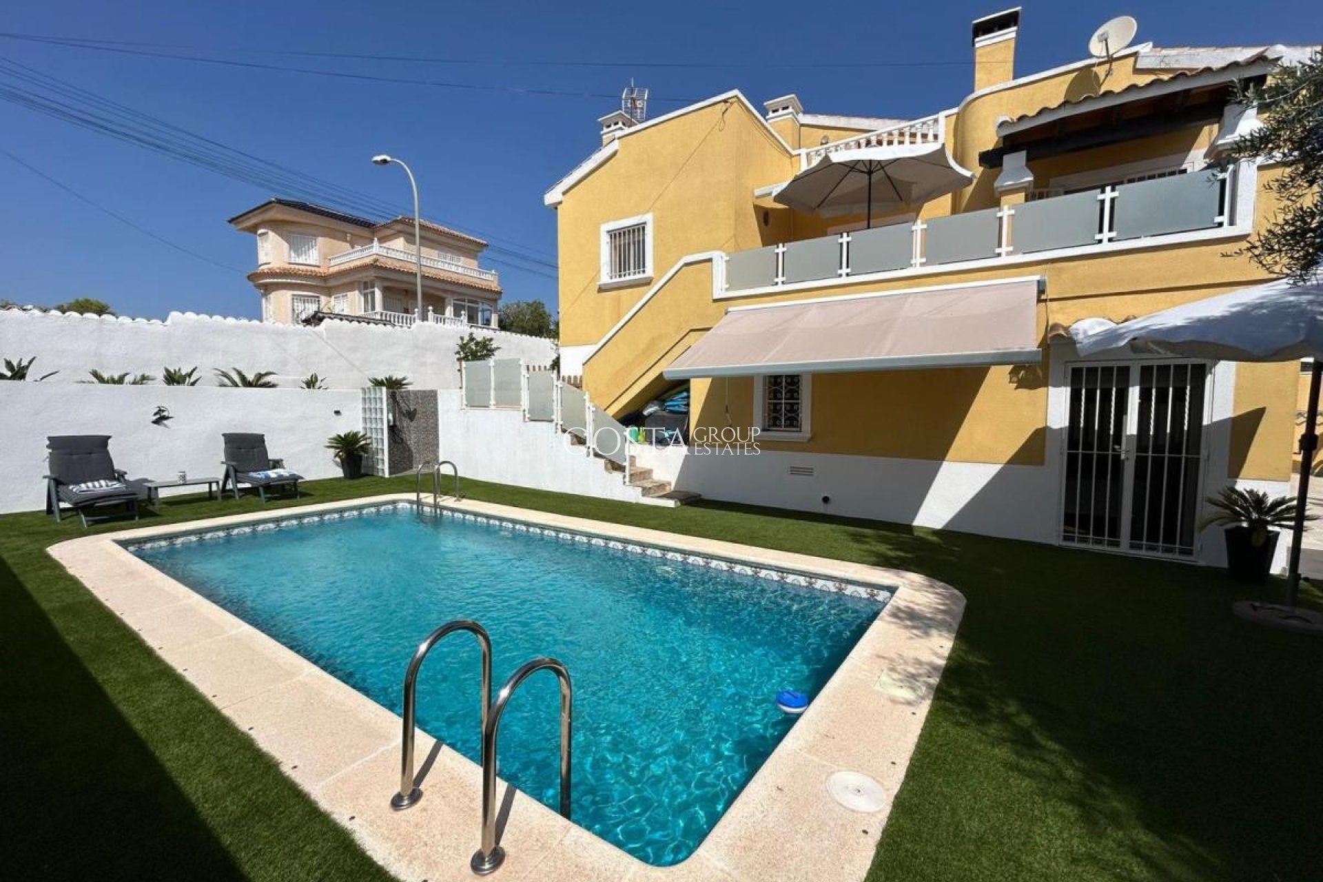 Wiederverkauf - Villa -
San Miguel de Salinas - San Miguel de Salinas Centro