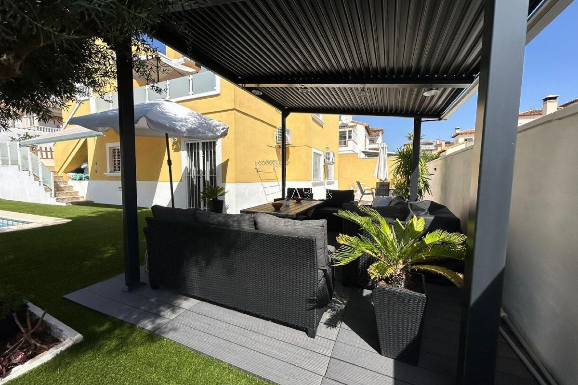 Wiederverkauf - Villa -
San Miguel de Salinas - San Miguel de Salinas Centro