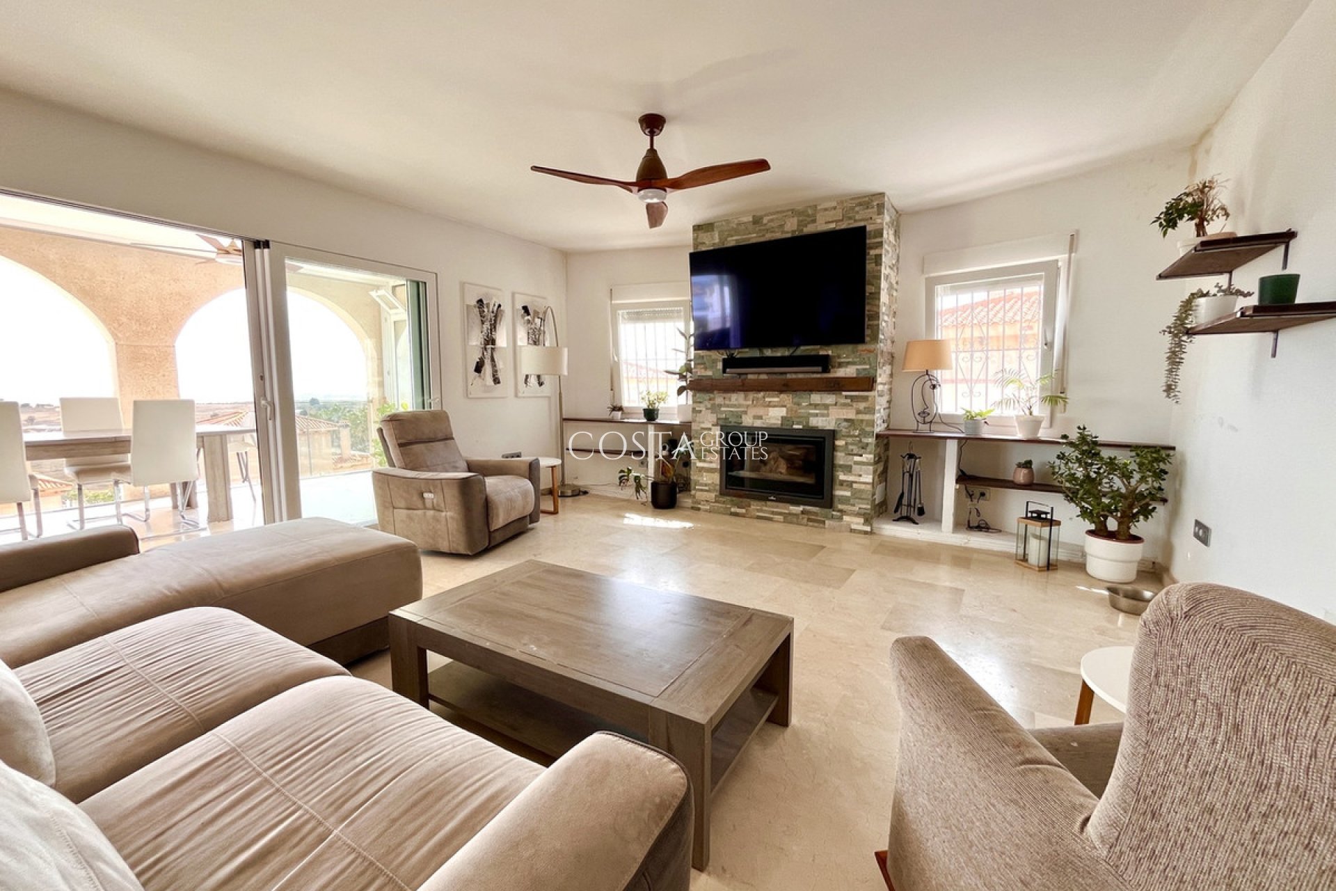 Wiederverkauf - Villa -
San Miguel de Salinas - San Miguel de Salinas Centro