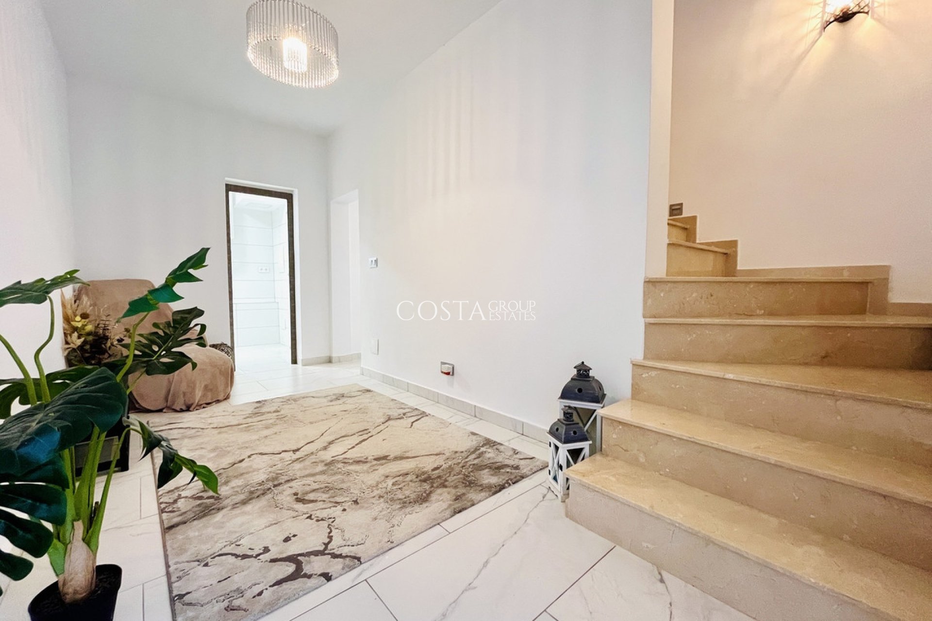 Wiederverkauf - Villa -
San Miguel de Salinas - San Miguel de Salinas Centro