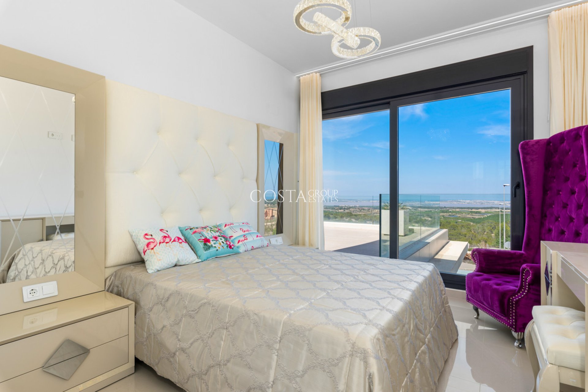 Wiederverkauf - Villa -
San Miguel de Salinas - San Miguel de Salinas Centro