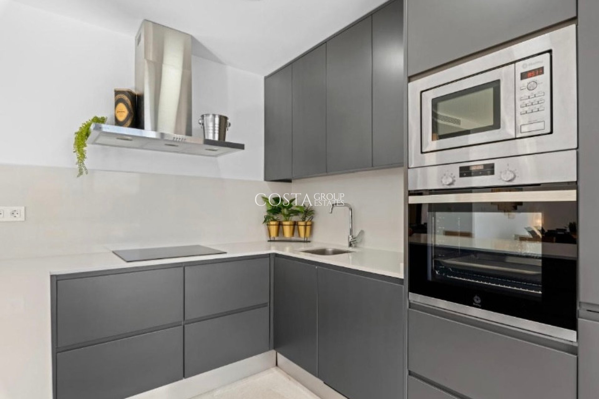 Wiederverkauf - Villa -
San Miguel de Salinas - San Miguel de Salinas Centro