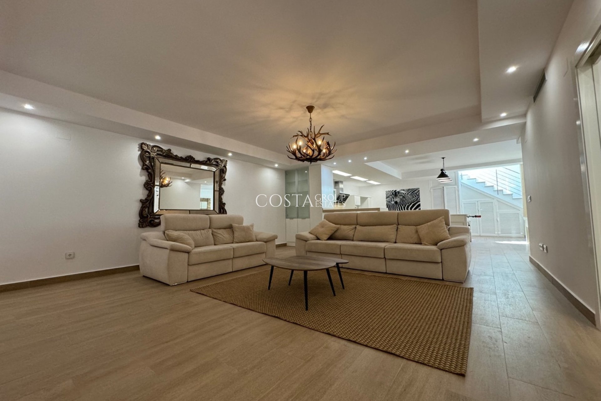 Wiederverkauf - Villa -
San Miguel de Salinas - San Miguel de Salinas Centro