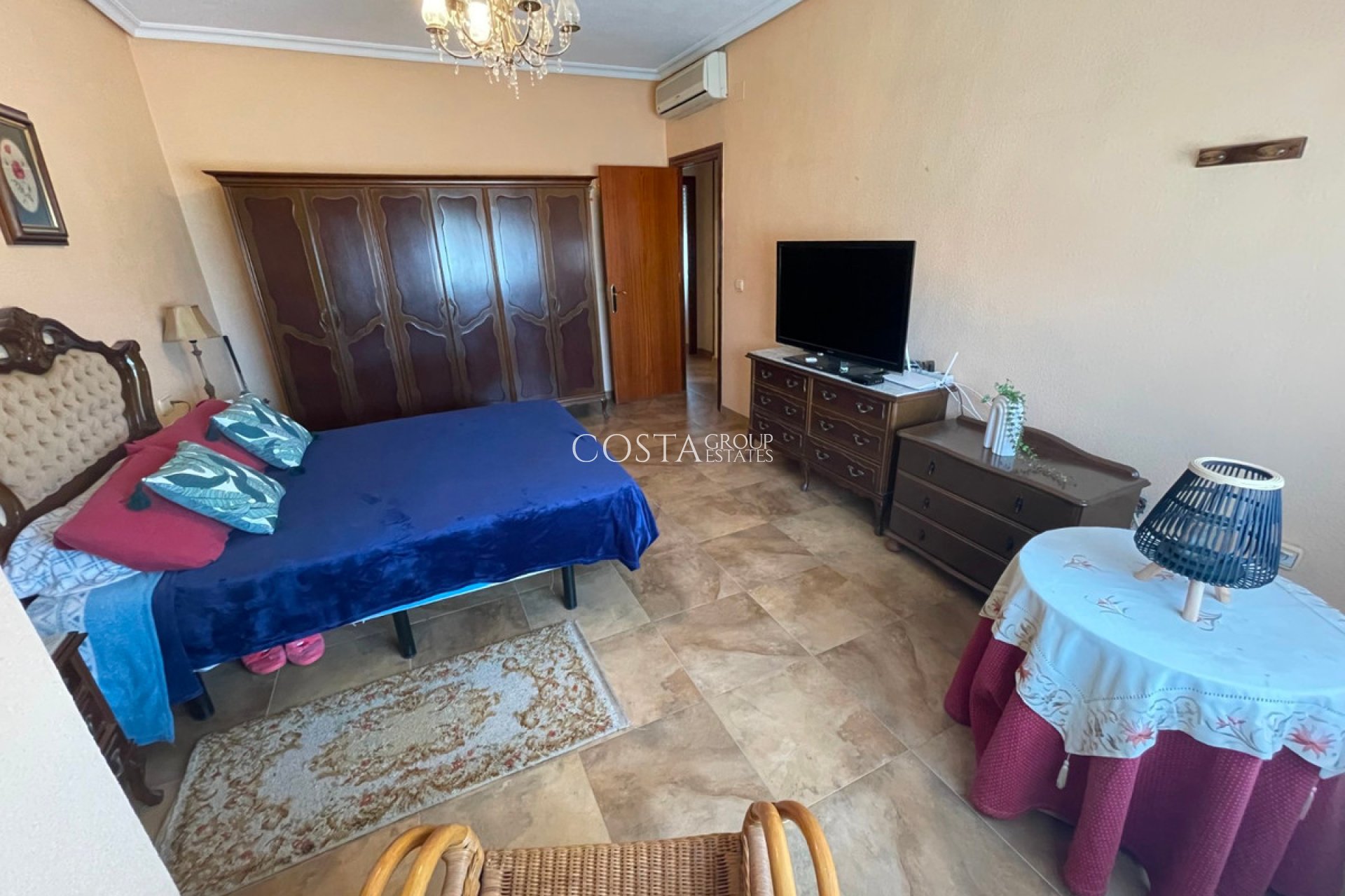 Wiederverkauf - Villa -
San Miguel de Salinas - San Miguel de Salinas Centro