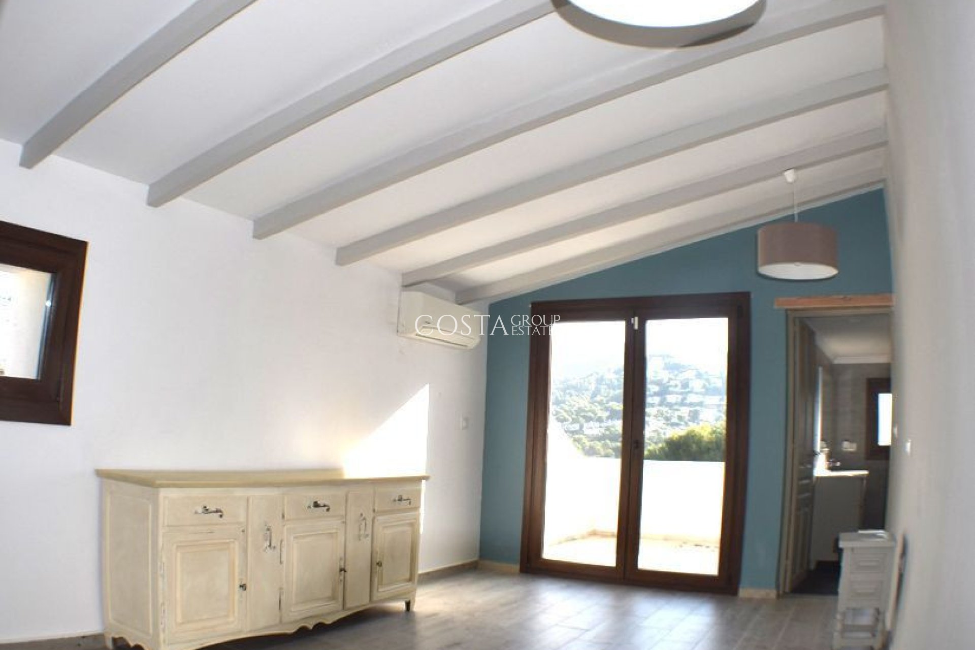 Wiederverkauf - Villa -
Teulada - Moraira