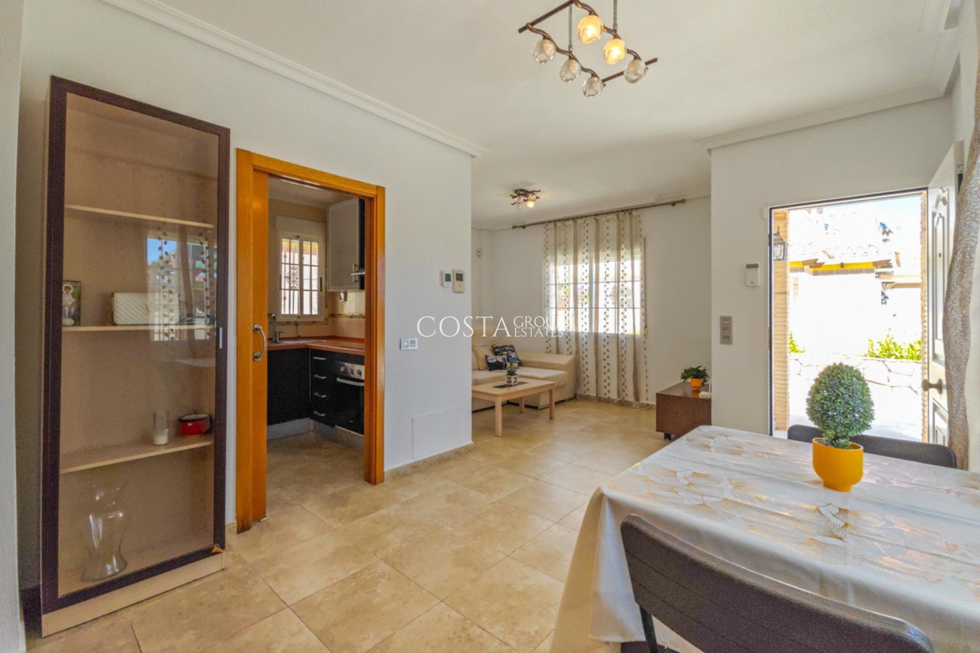 Wiederverkauf - Villa -
Torrevieja - La Mata