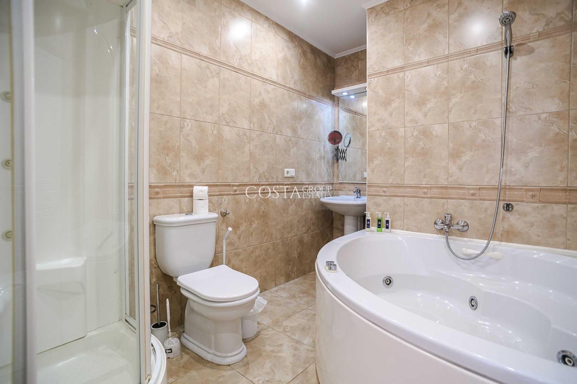 Wiederverkauf - Villa -
Torrevieja - La Siesta