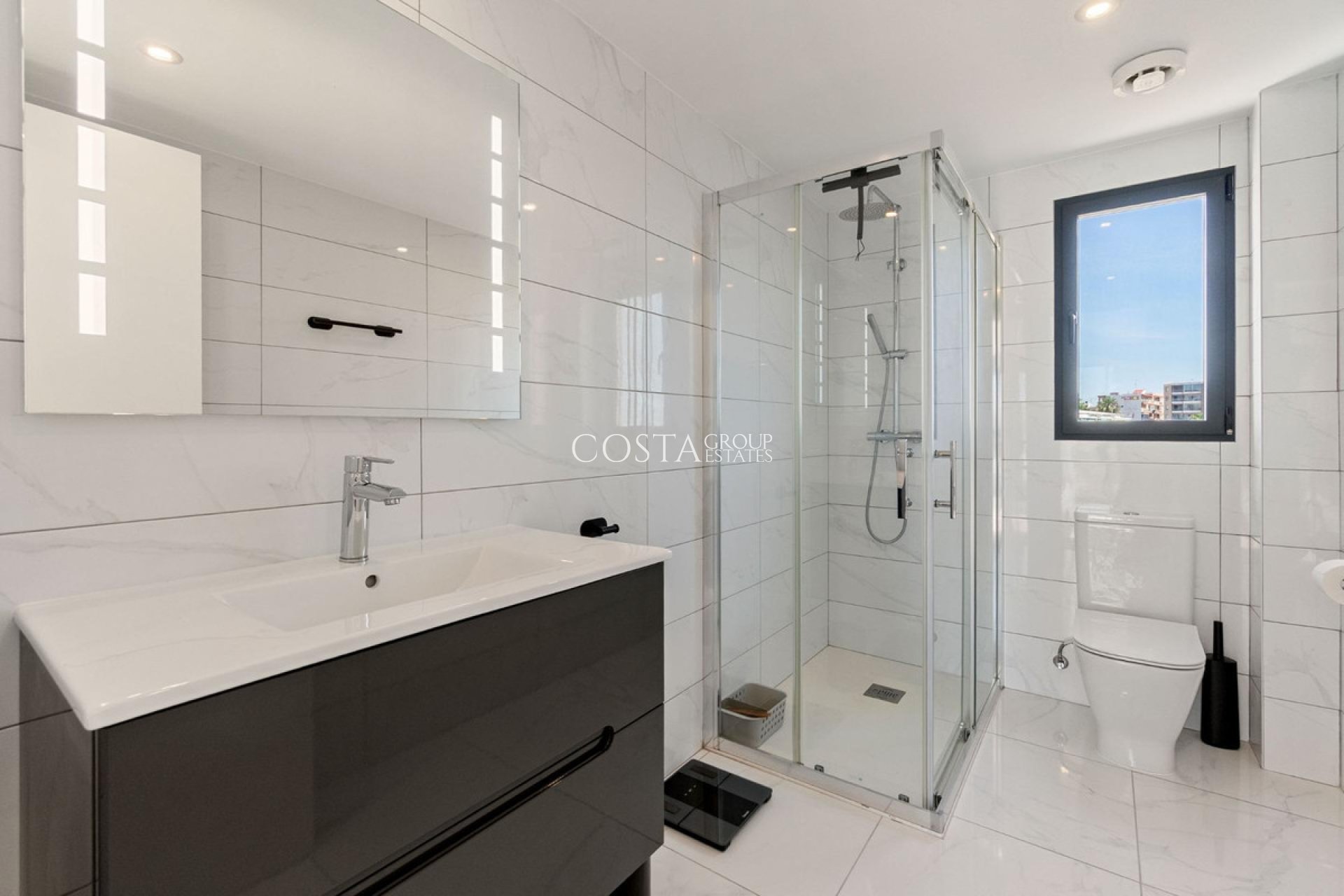 Wiederverkauf - Villa -
Torrevieja - La Veleta