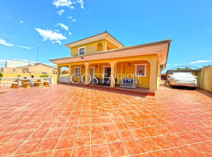 Wiederverkauf - Villa -
Torrevieja - Los Balcones - Los Altos del Edén