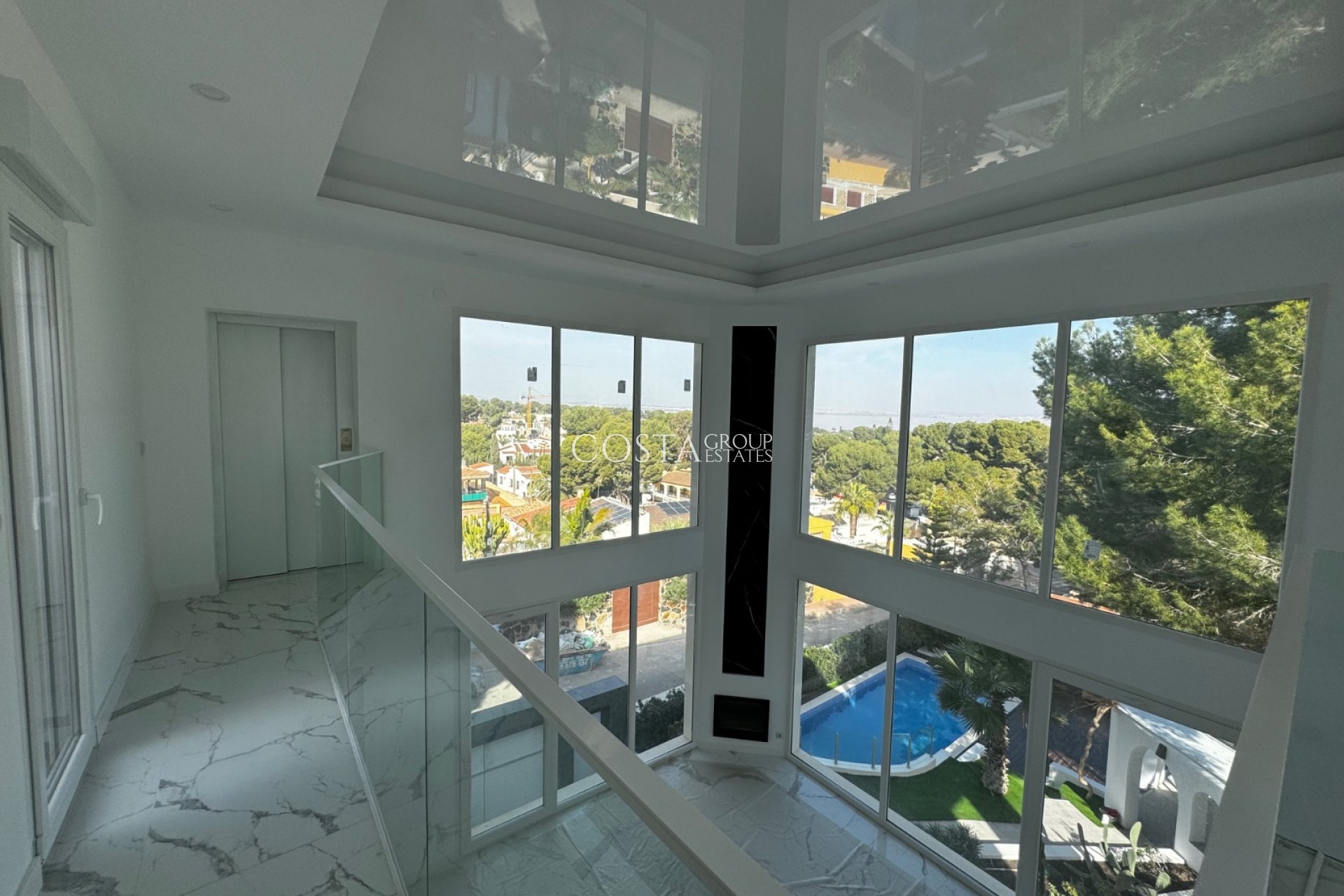 Wiederverkauf - Villa -
Torrevieja - Los Balcones