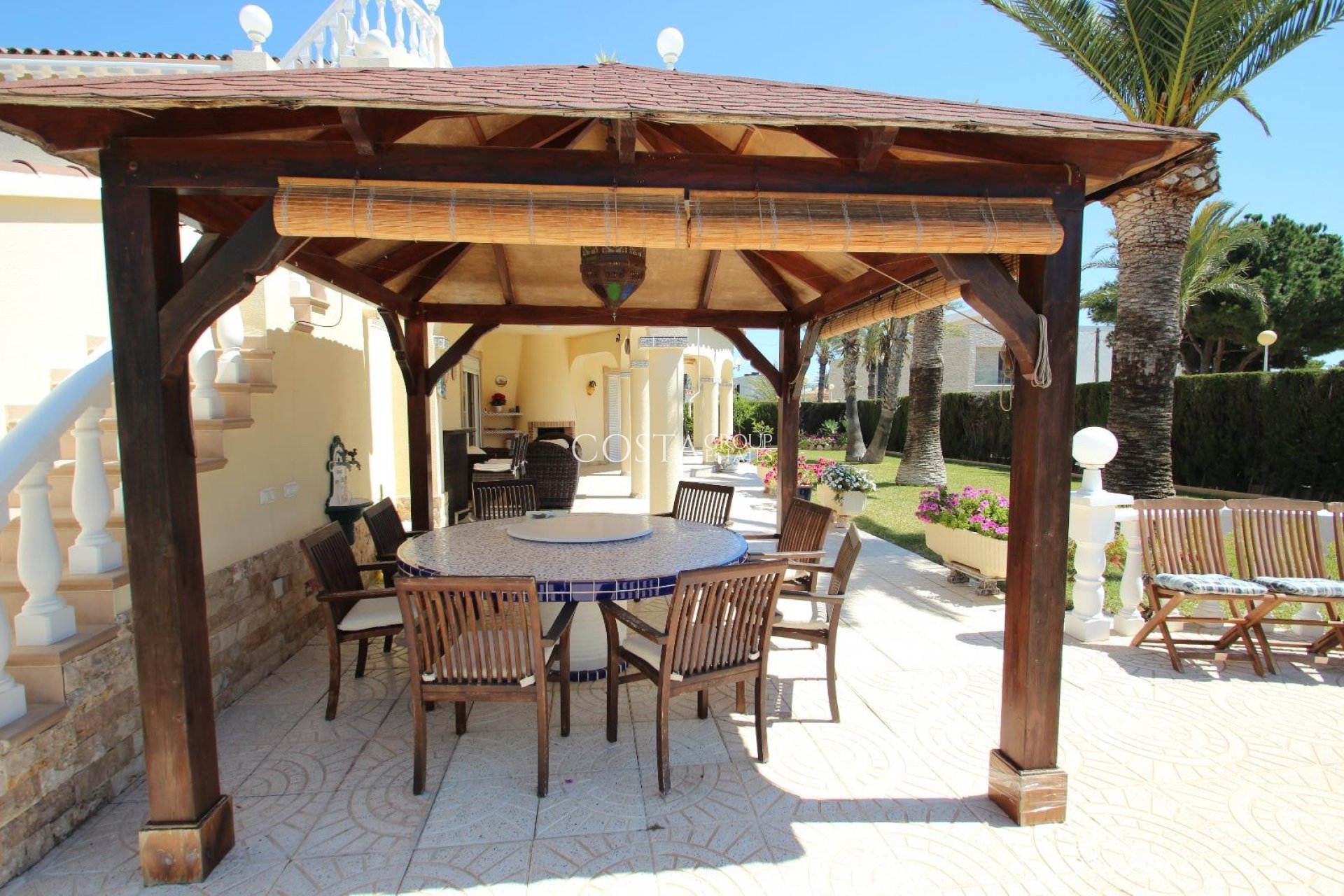Wiederverkauf - Villa -
Torrevieja - Punta Prima