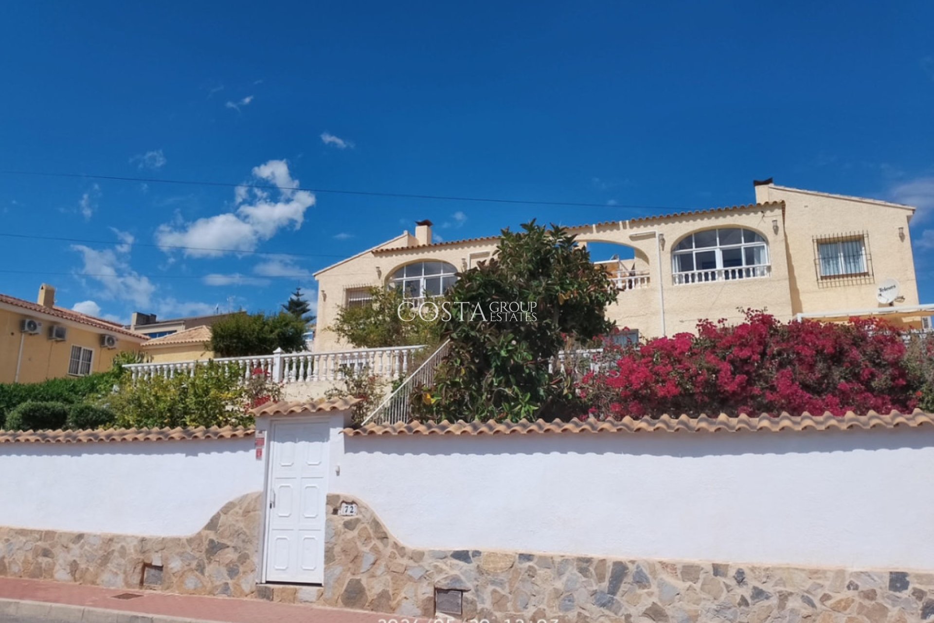 Wiederverkauf - Villa -
Torrevieja - Torrevieja Centro