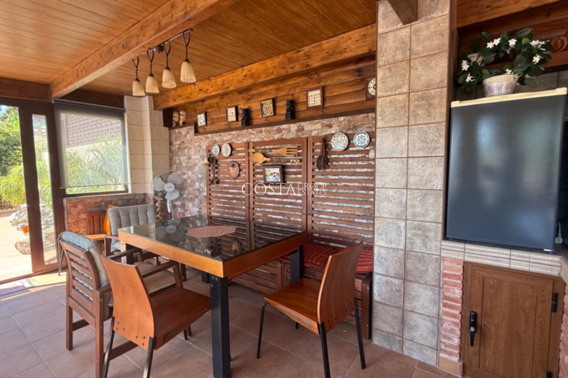 Wiederverkauf - Villa -
Torrevieja - Torrevieja Centro