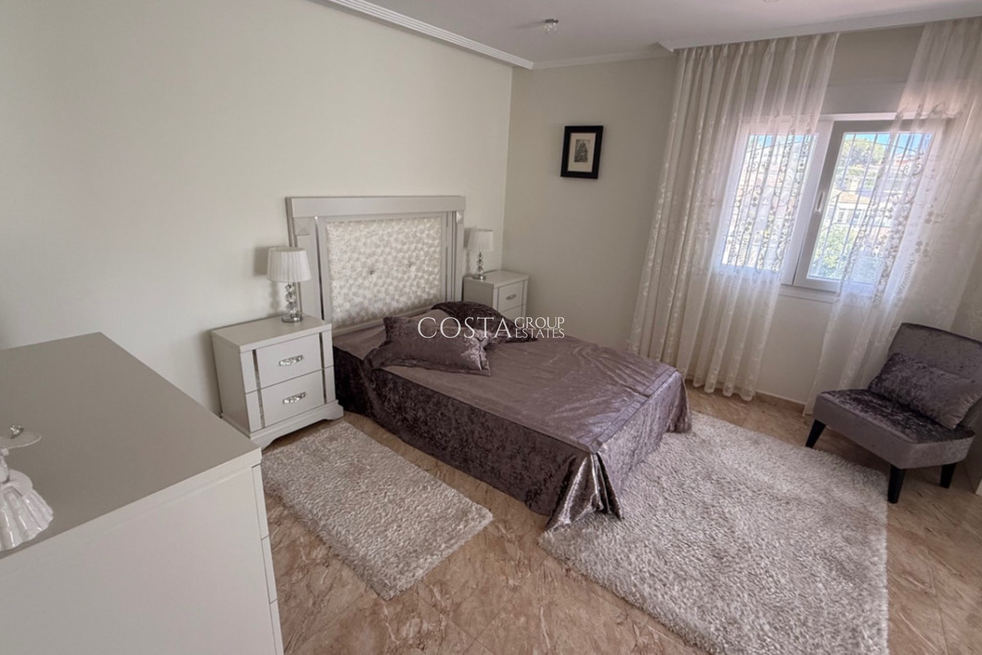 Wiederverkauf - Villa -
Torrevieja - Torrevieja Centro