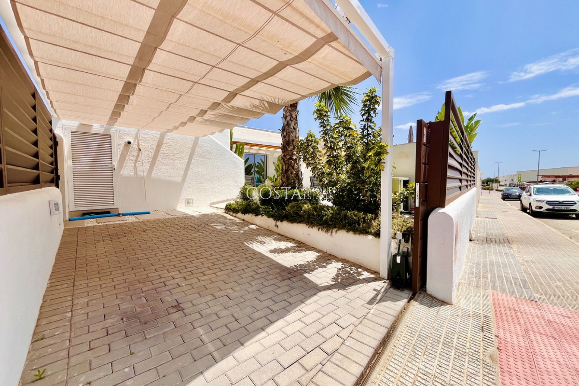 Wiederverkauf - Villa -
Torrevieja - Torrevieja Centro