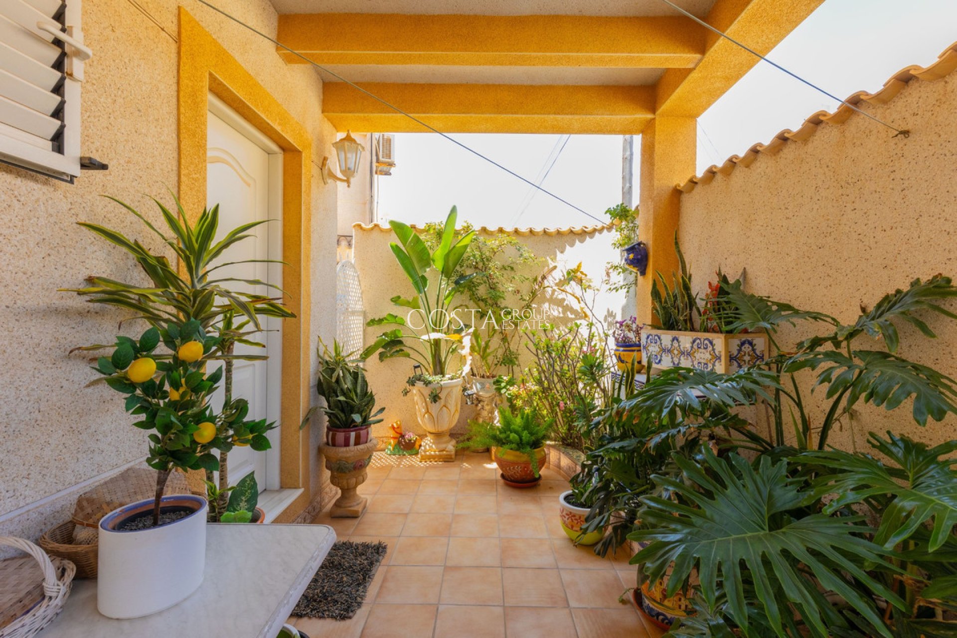 Wiederverkauf - Villa -
Torrevieja - Torrevieja Centro