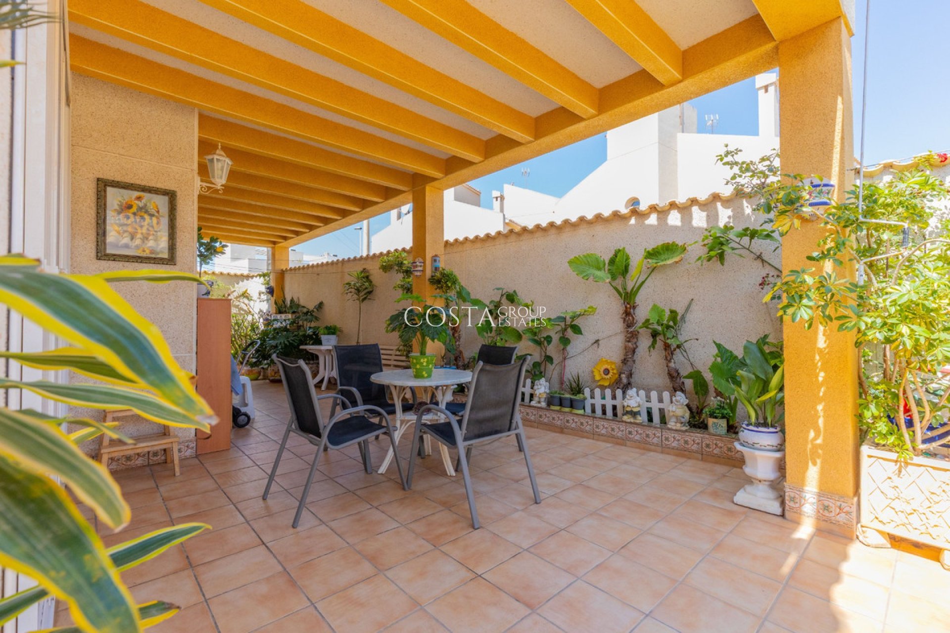 Wiederverkauf - Villa -
Torrevieja - Torrevieja Centro