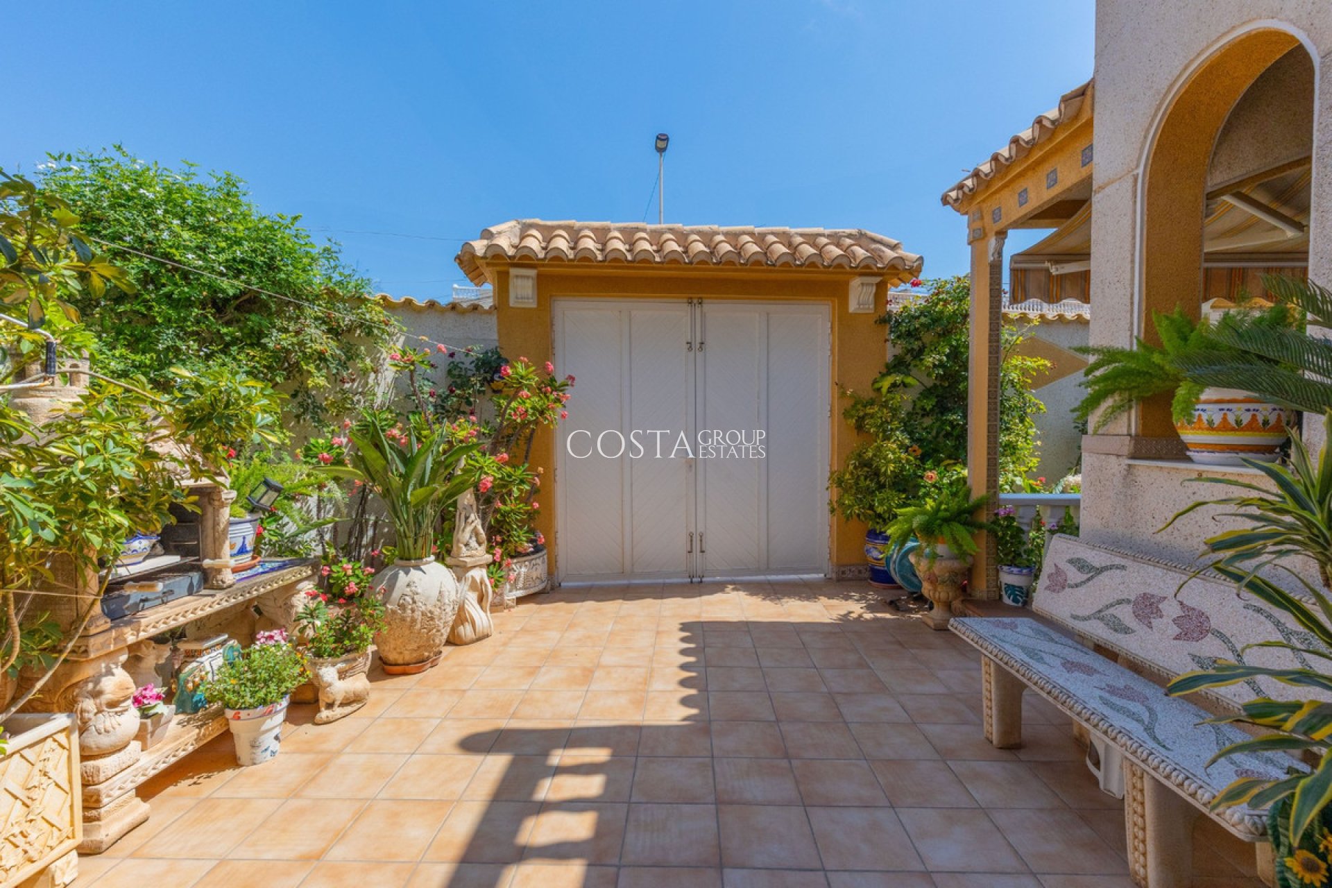 Wiederverkauf - Villa -
Torrevieja - Torrevieja Centro