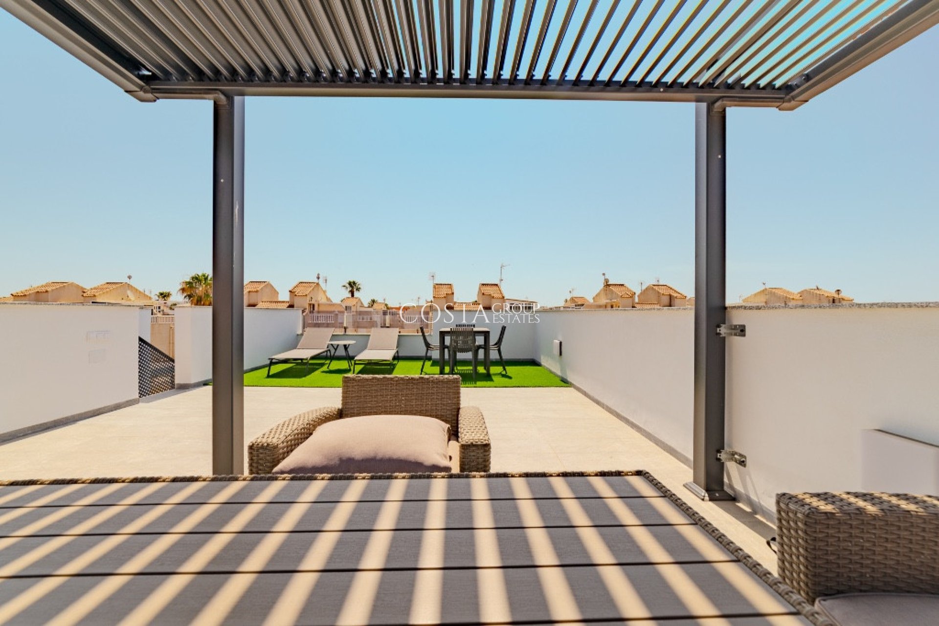 Wiederverkauf - Villa -
Torrevieja - Torrevieja Centro