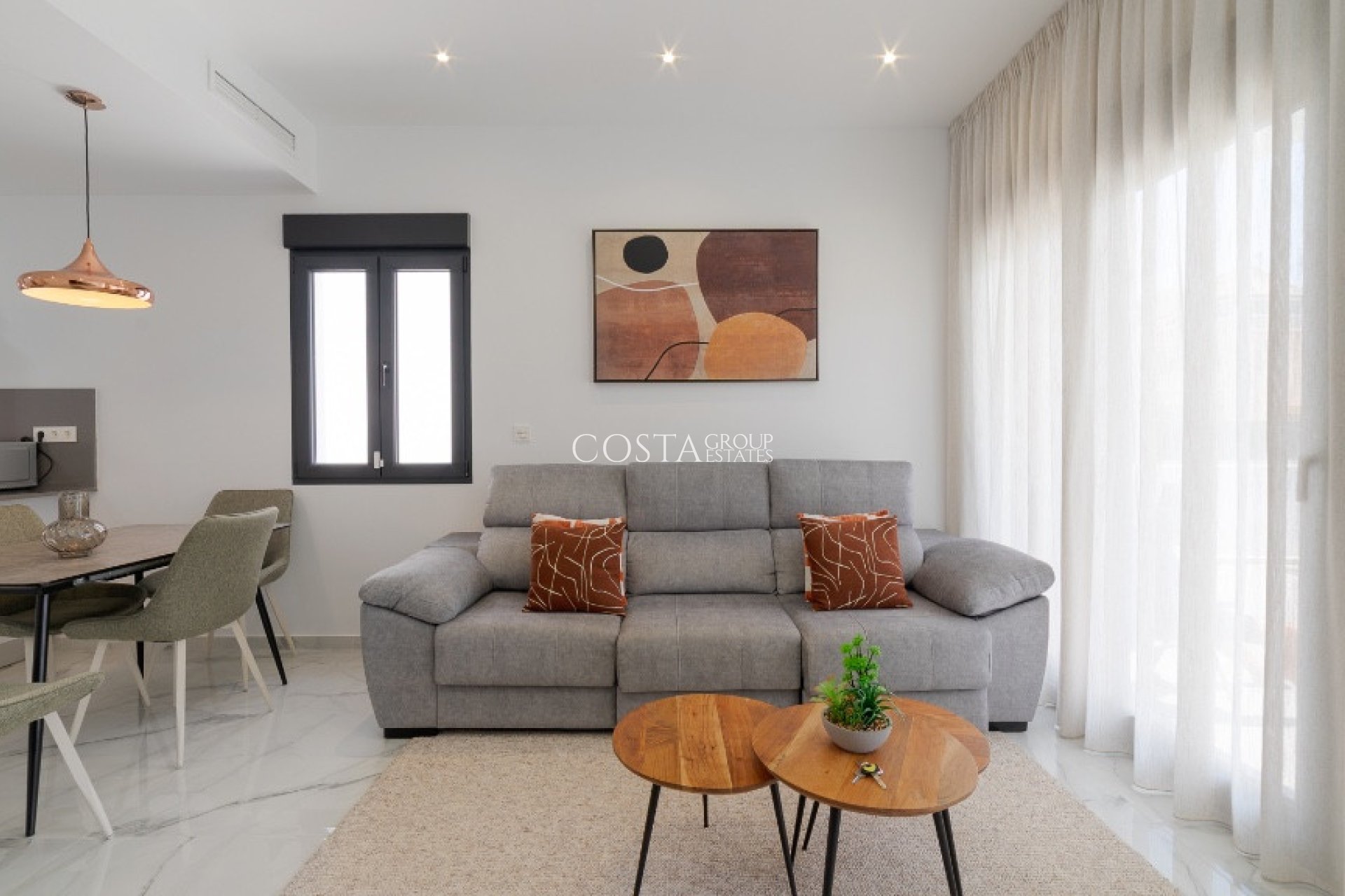Wiederverkauf - Villa -
Torrevieja - Torrevieja Centro