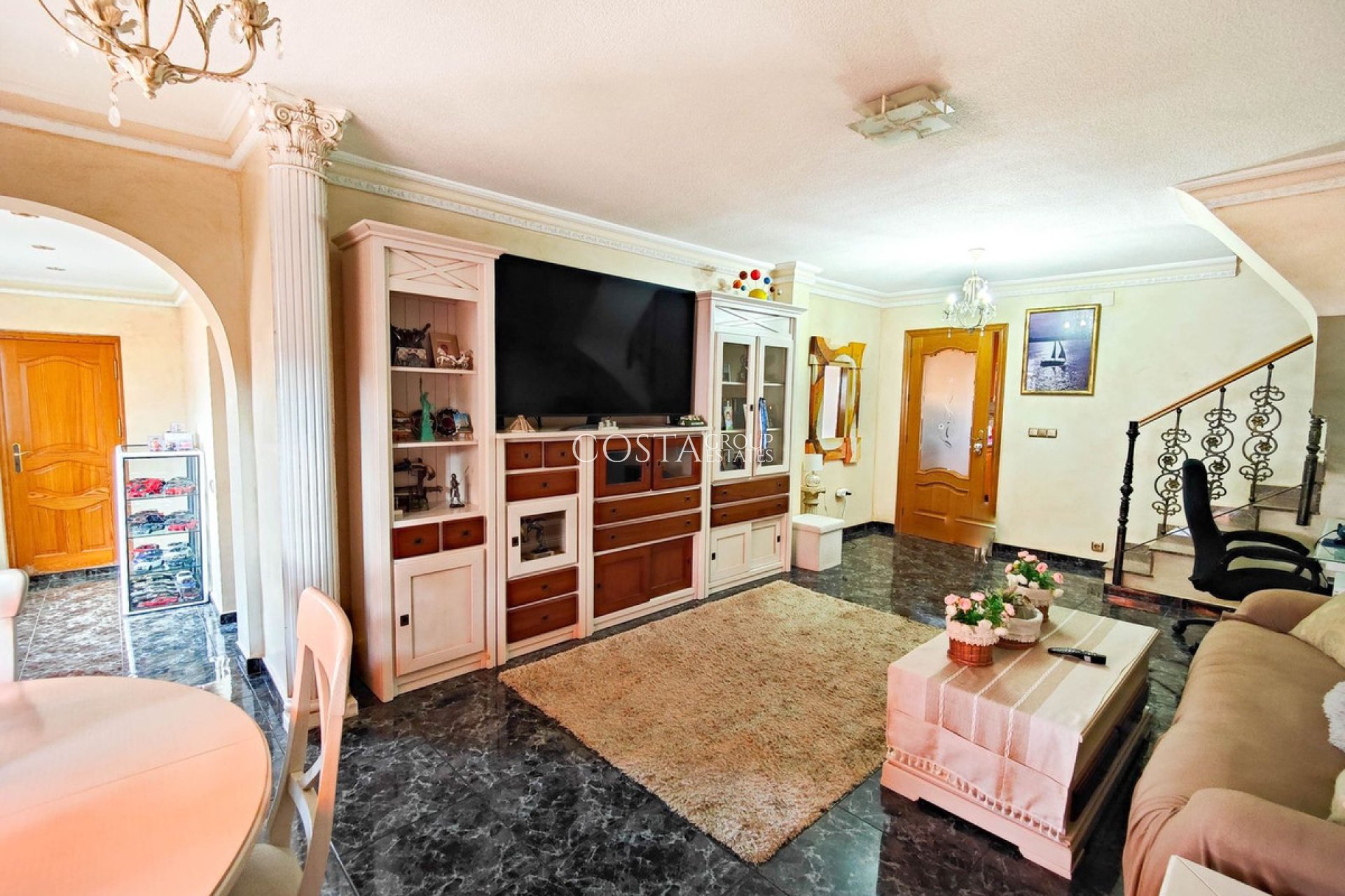 Wiederverkauf - Villa -
Torrevieja - Torrevieja Centro