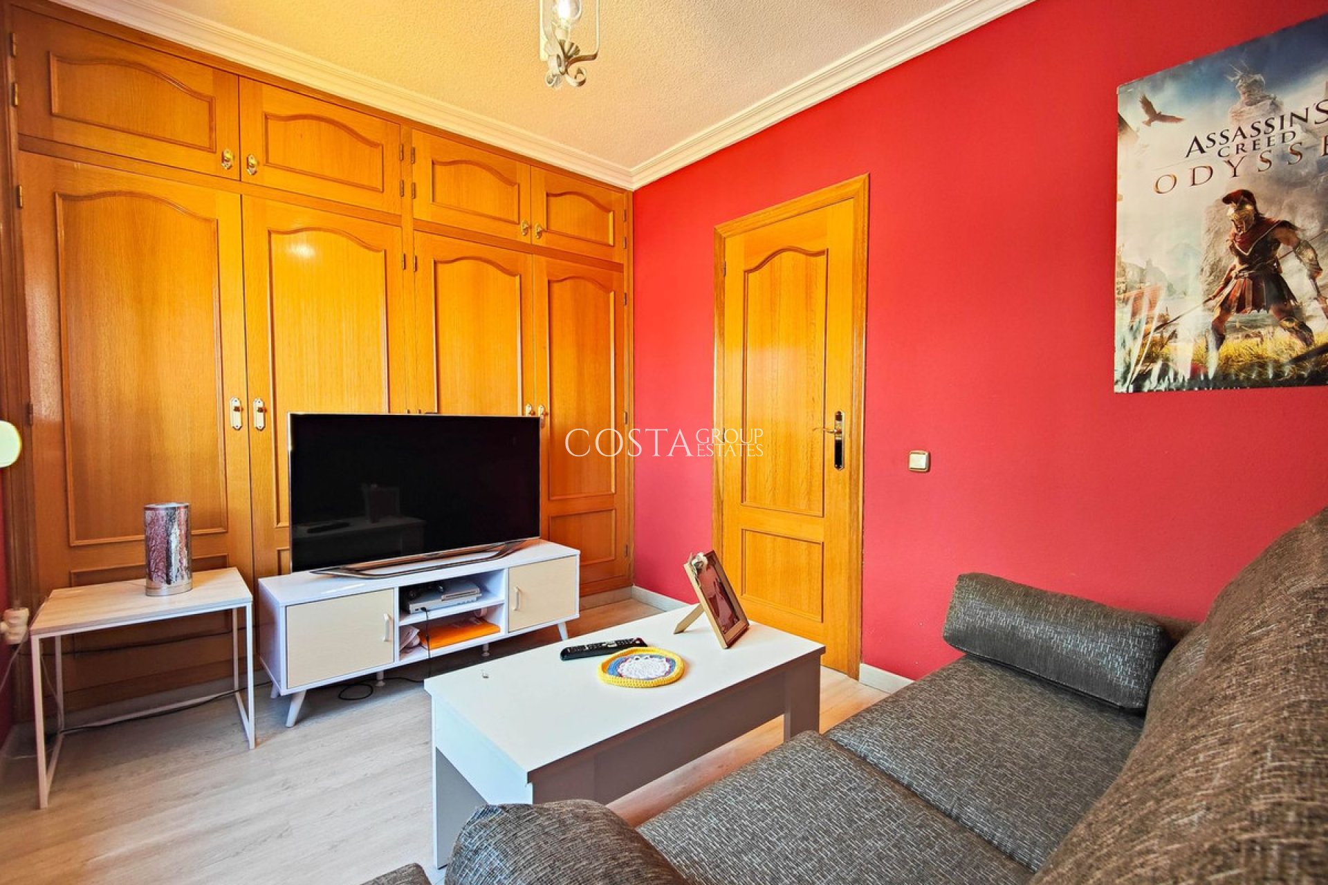Wiederverkauf - Villa -
Torrevieja - Torrevieja Centro