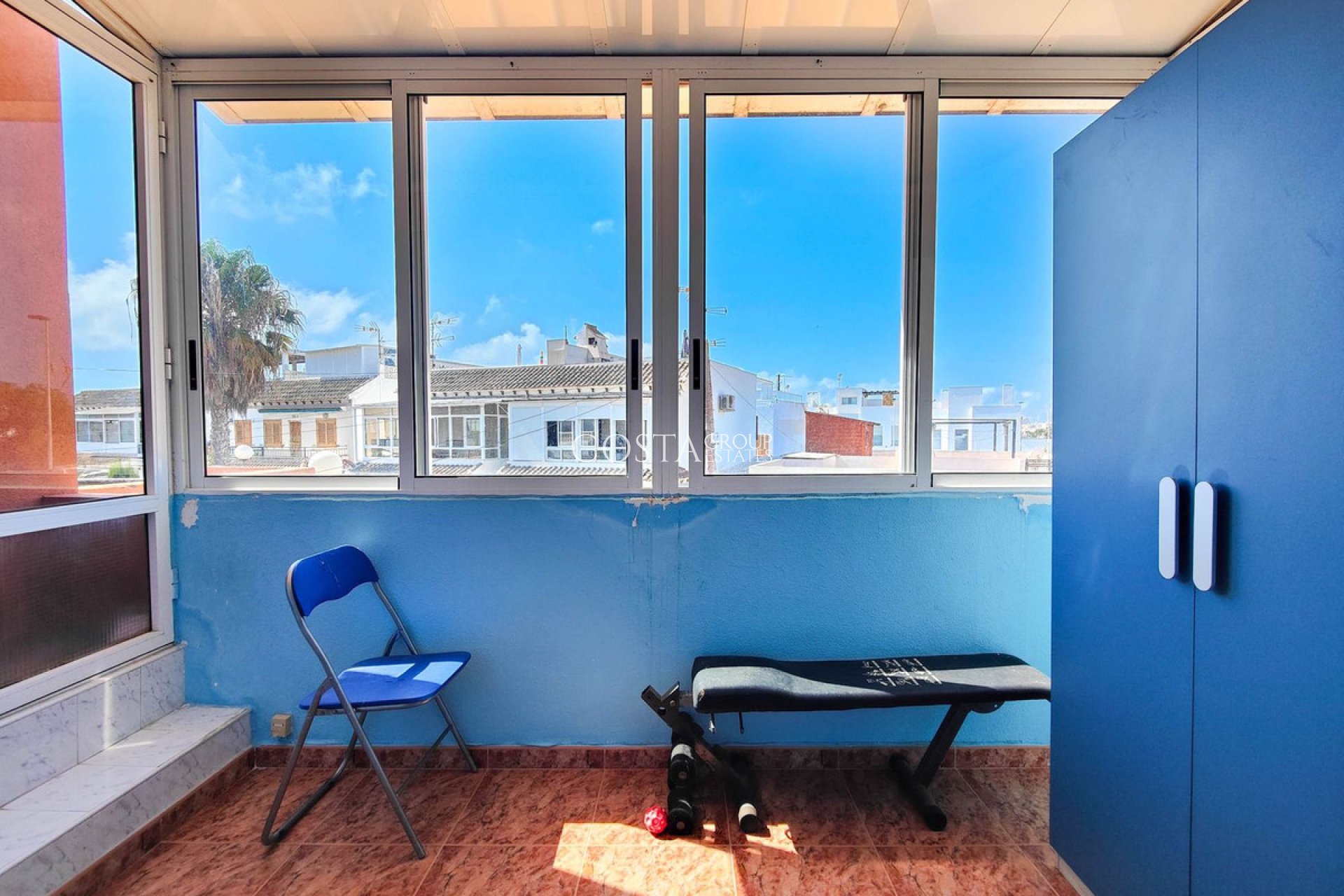 Wiederverkauf - Villa -
Torrevieja - Torrevieja Centro