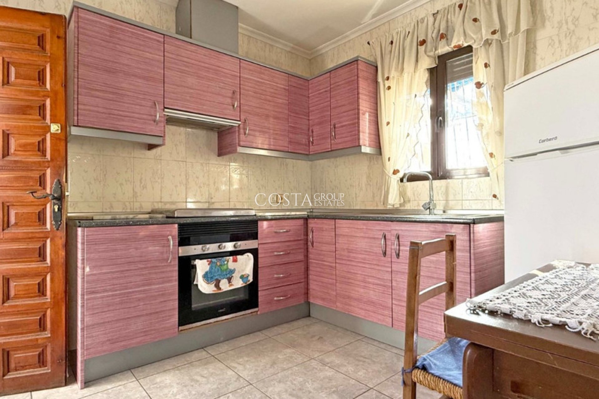 Wiederverkauf - Villa -
Torrevieja - Torrevieja Centro