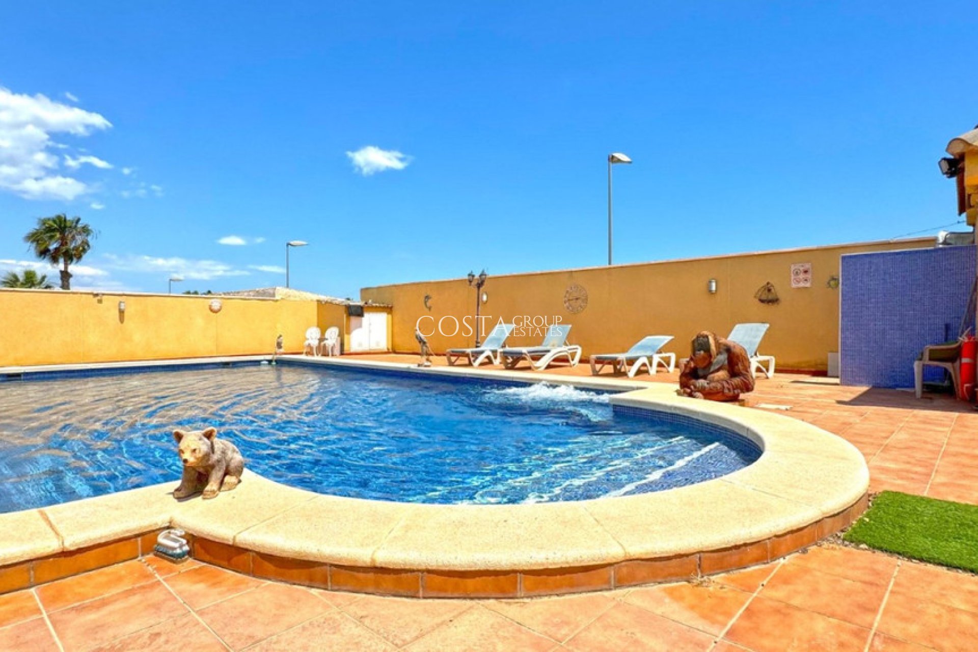 Wiederverkauf - Villa -
Torrevieja - Torrevieja Centro