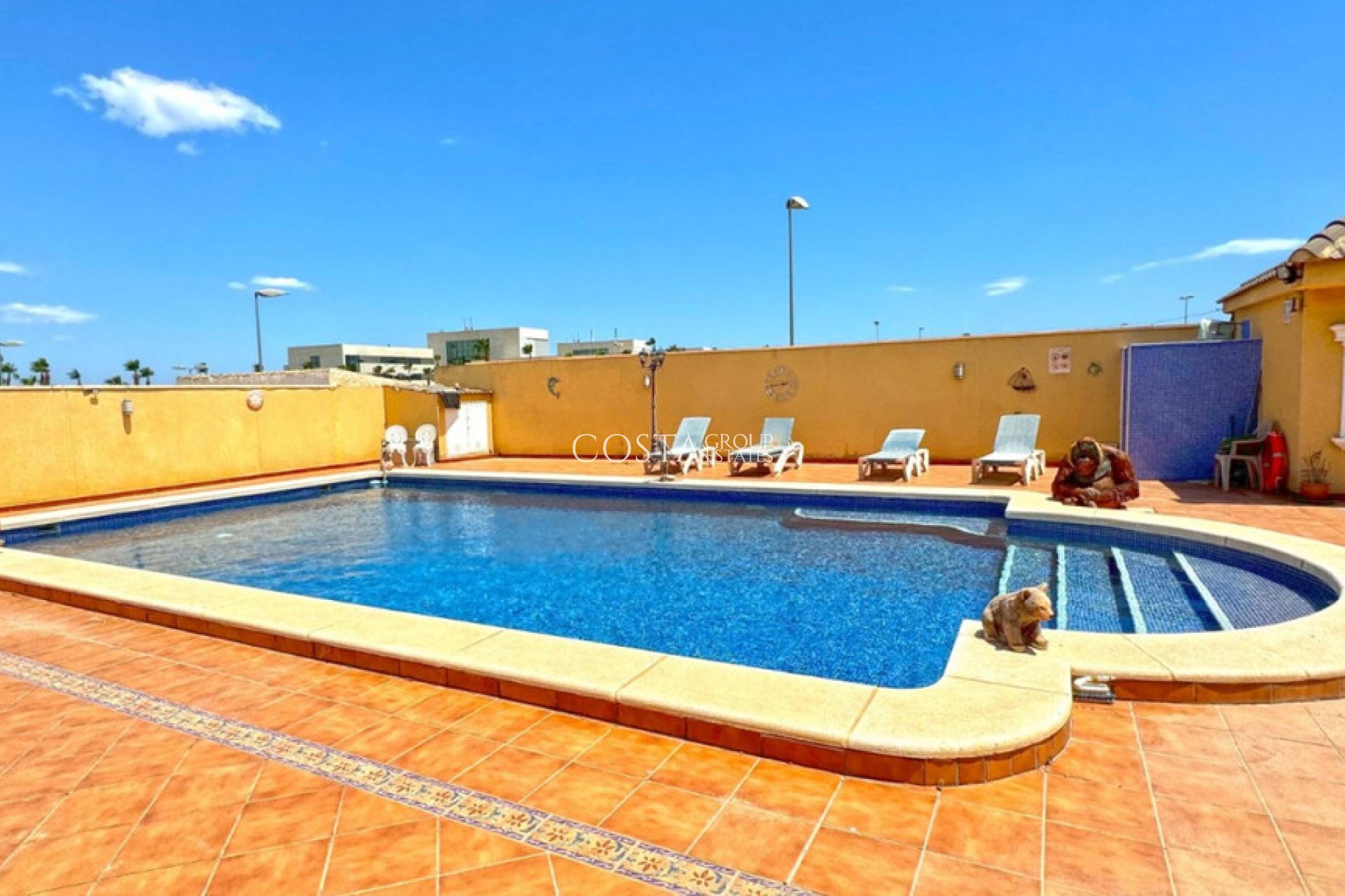 Wiederverkauf - Villa -
Torrevieja - Torrevieja Centro