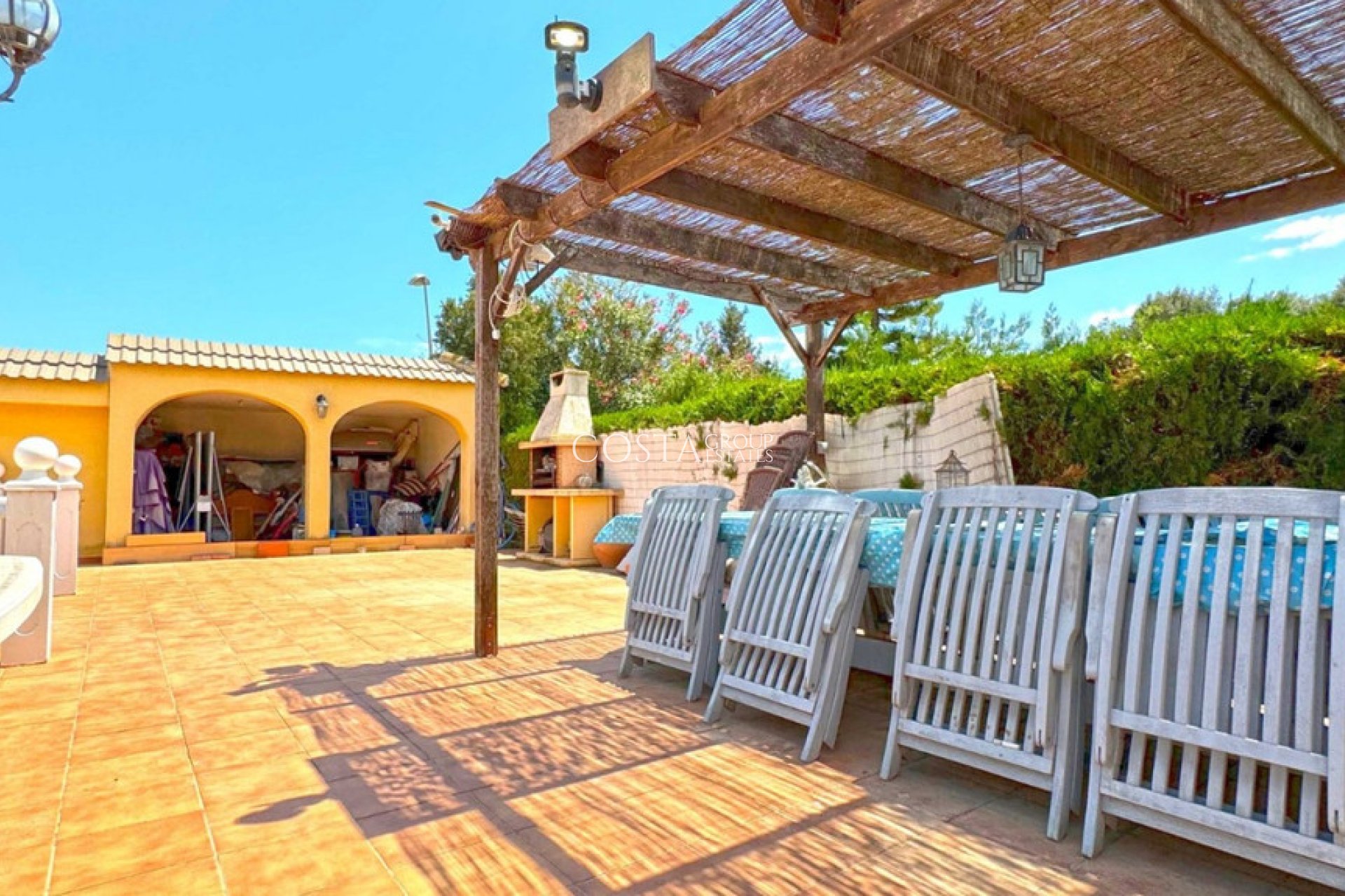 Wiederverkauf - Villa -
Torrevieja - Torrevieja Centro