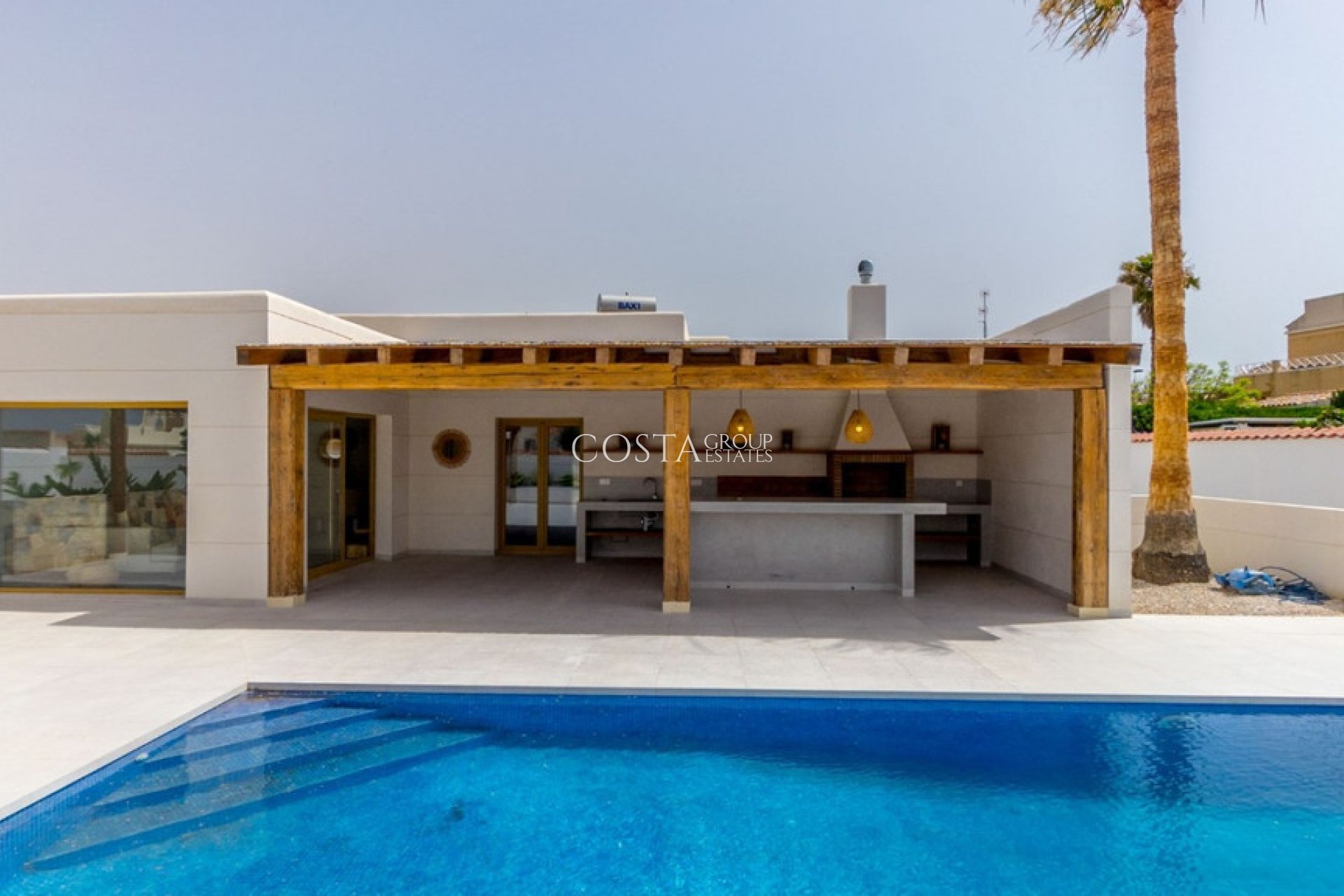 Wiederverkauf - Villa -
Torrevieja - Torrevieja Centro